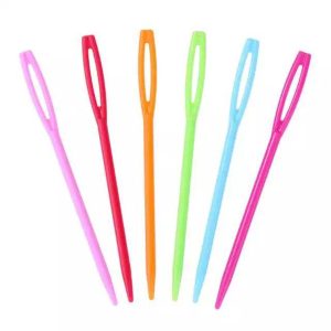Plastic Tapestry Needle